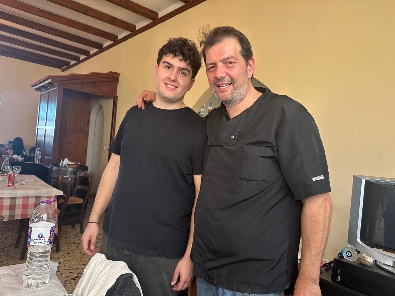 Οικογένεια ταβέρνας